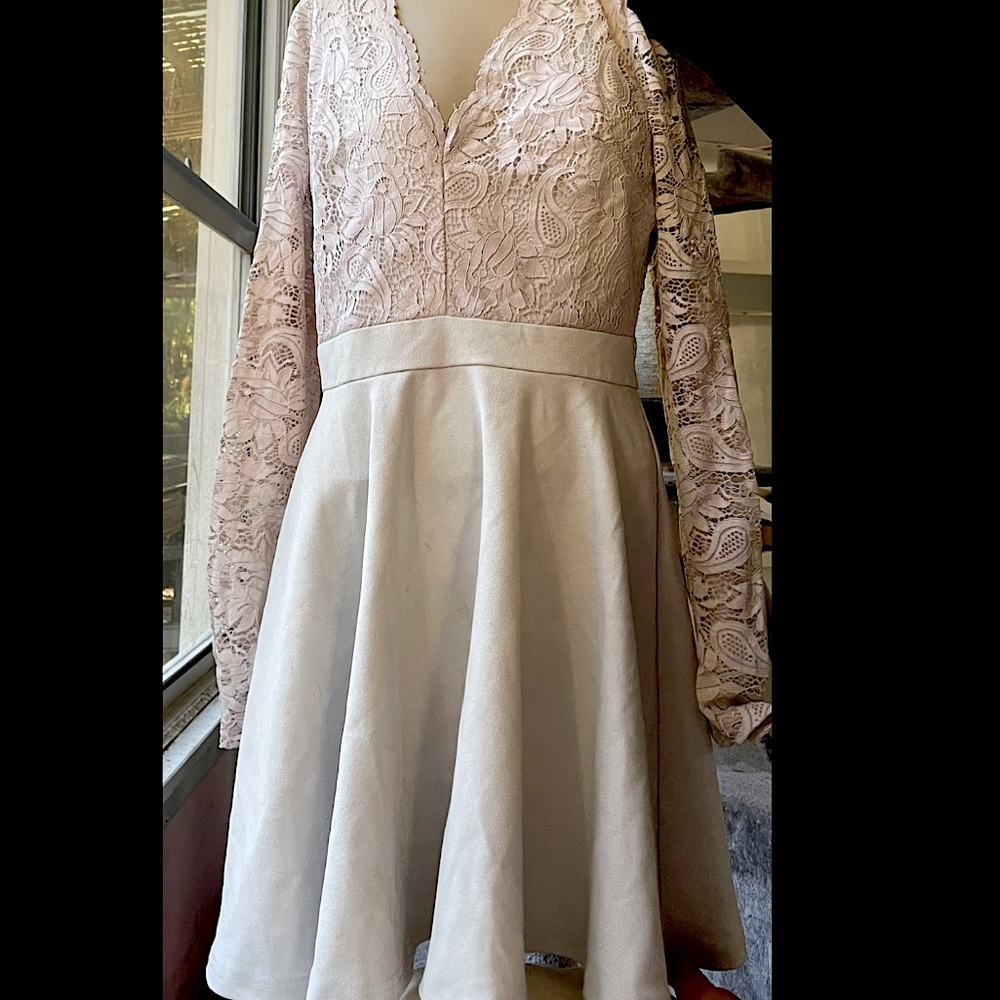Windsor creme dress